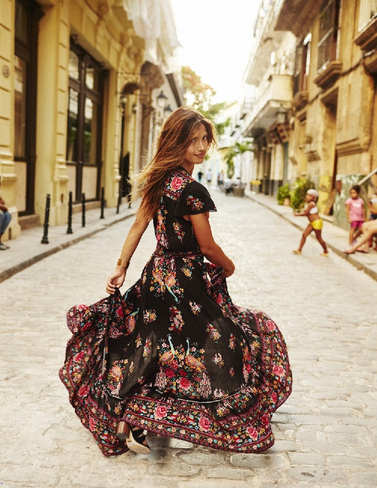 Short-sleeve Plunging Ethnic Print Gypsy Dress