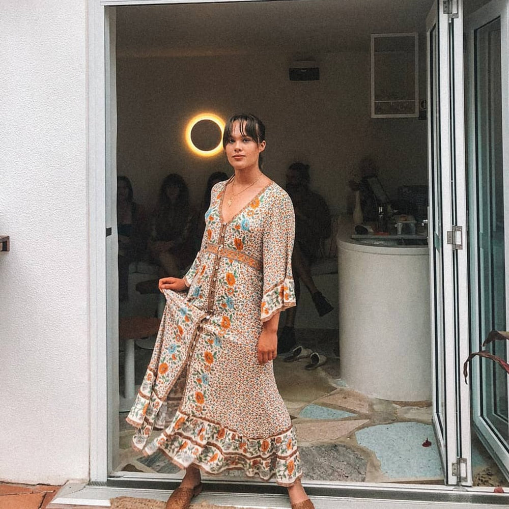 Boho Dress | V-Neck Hippie Dress | Boho Maxi Dress | Love that Boho | Love that Boho Boho Dress | V-Neck Hippie Dress | Boho Maxi Dress | Love that Boho | Love that Boho